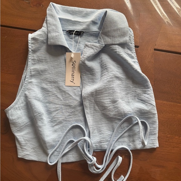 Shein  top  crop and cross wrap - Picture 6 of 7